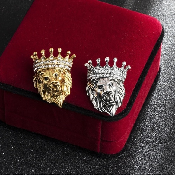 Lion Head Brooch Crystal Crown Lapel Pin for Men Suit Shirt Collar Pins Brooches - Picture 2 of 6